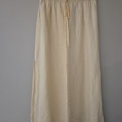 H&M Cream Pencil Skirt L