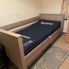 Hospital bed very little use