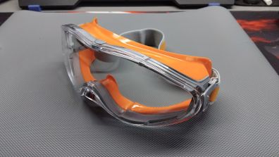 Safety goggles