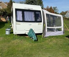 Lunar Quasar 554 4 Berth caravan