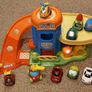 Child car garage Image 3