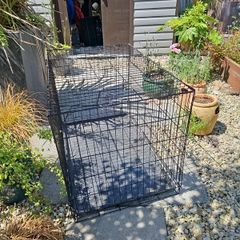Large dog crate metal frame foldable