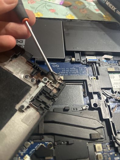 Dell Precision 3541 for spares