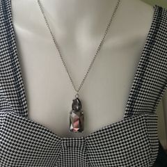 Sparkling pendant necklace in silver tone