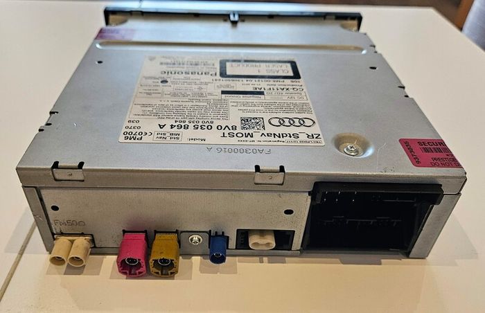 Audi A3 8V Control Unit for MMI MIB Sat Nav SD Card Reader 8V0035864A