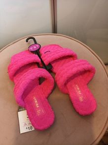 Brand new ladies sliders