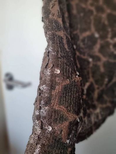Gorgeous sparkling dress by Folksteur