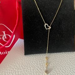 Gorgeous 9ct gold necklace