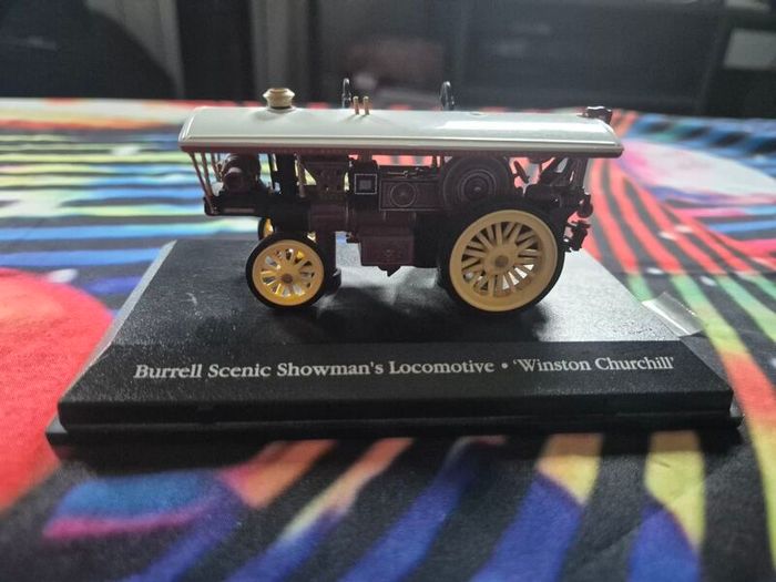 Atlas Oxford 1:76 Burrell Showman's Locomotive Winston Churchill