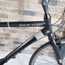 Hybrid bike Image 5