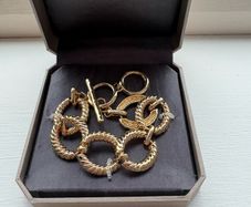 Chunky Gold Statement Bracelet with Toggle Clasp + Gift Box
