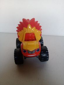 Blaze and the Monster Machines Lion Blaze