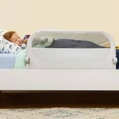 Munchkin Toddler sleep safety rail