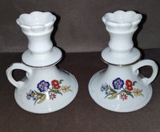 Cre Irish Ivory Porcelain  2 Candle Holders