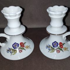 Cre Irish Ivory Porcelain  2 Candle Holders