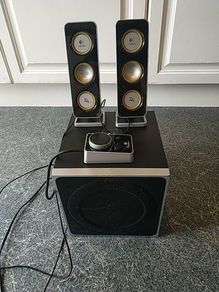 Logitech 2.1 Speakers