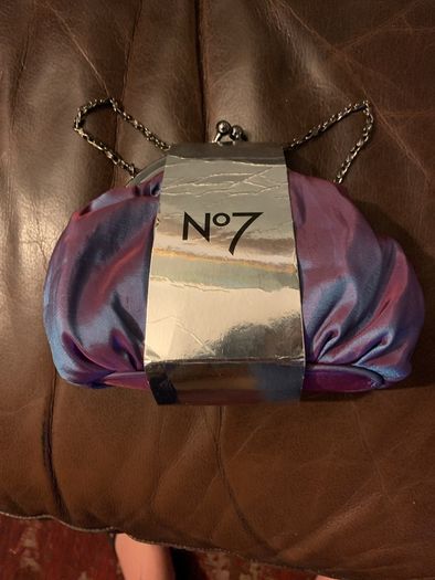 No:  7 make-up & small bag