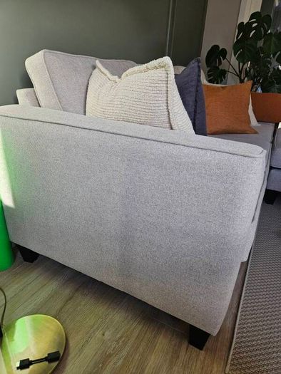 Sofa & Pouf