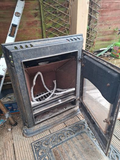 Inset stove fire