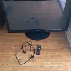 Tv 47inch panasonic viera tx p50x20L