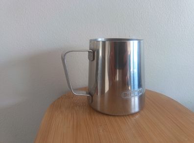Delonghi milk jug/ coffee frothing pitcher