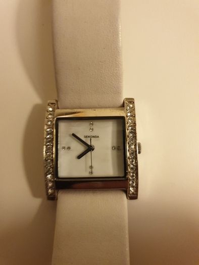 Sekonda ladies watch