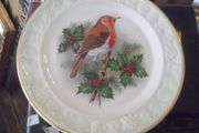 a lovely royal worceshire wall plate