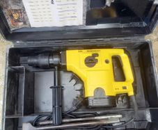 DeWalt SDS Max Hammer Drill
