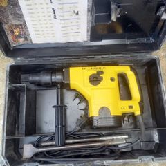 DeWalt SDS Max Hammer Drill