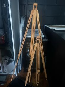 Wooden Studio Easel