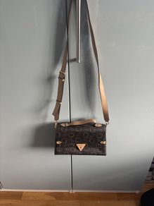 Women's Guess Handbag