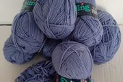 New purple vintage yarn knitting/crochet/crafts