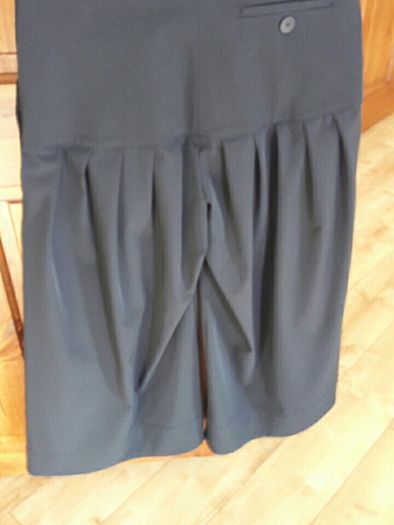 Womens Black culottes Size 12 Kello Brand