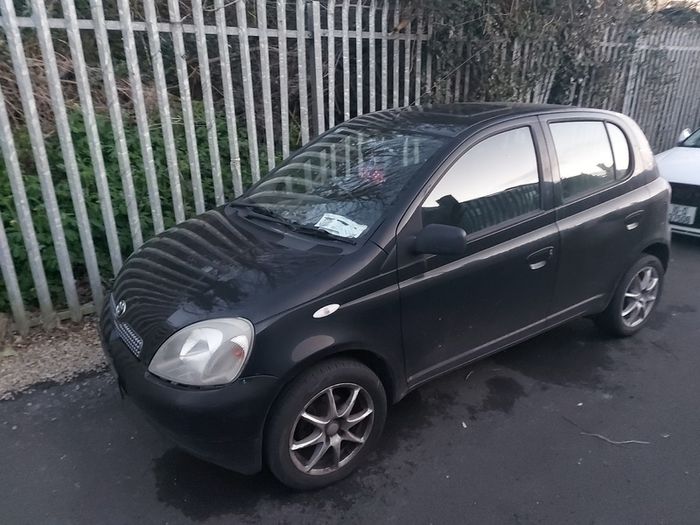 2003 Toyota Yaris - Black - Low Mileage