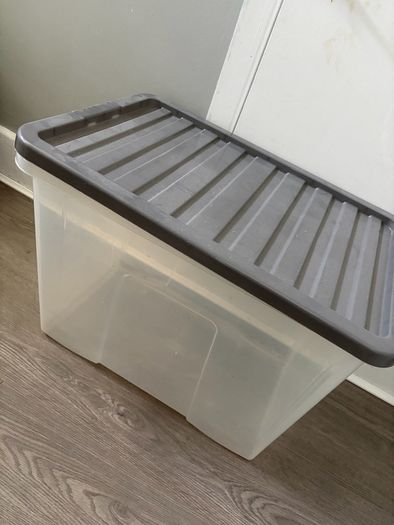 Free storage box