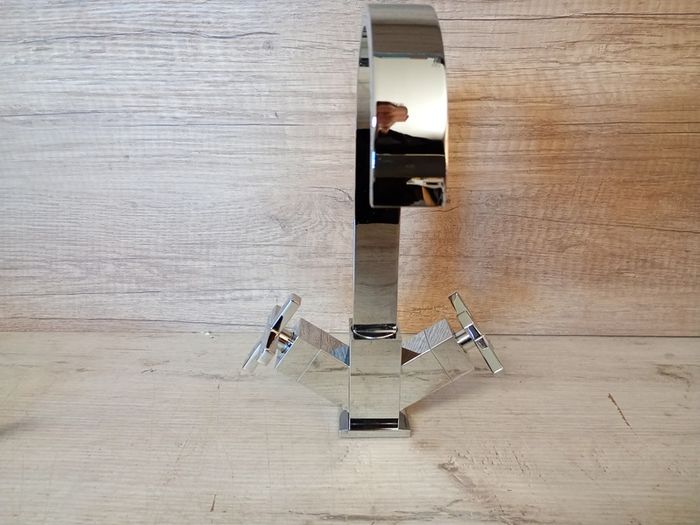 Mayfair Ice Fall Bathroom tap, Mono block + waste Kit