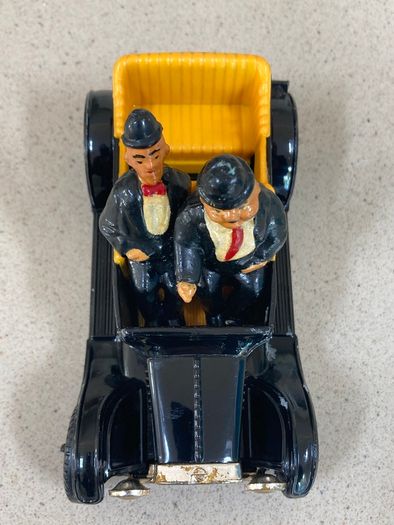 Lauren & Hardy 60's Polistil Scale 1/24 Used
