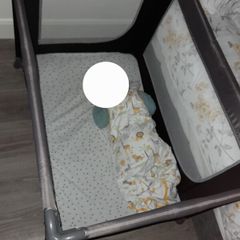 Travel cot in good condition