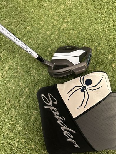 Like new Taylormade Spider putter