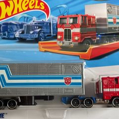 Hot Wheels Optimus Prime