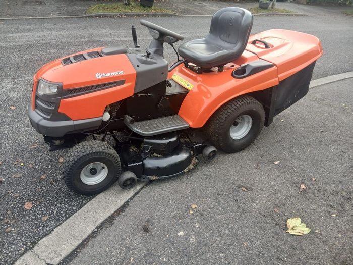 ride on lawnmower