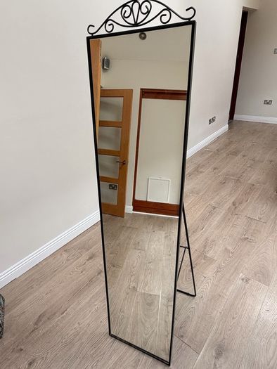 mirror
