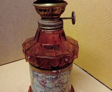 Vintage Amber Glass / Oil Kerosene Lamp