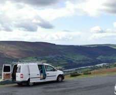 Cosy Volkswagen Caddy Maxi Camper