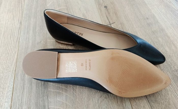 Black leather ballerinas shoes size 7