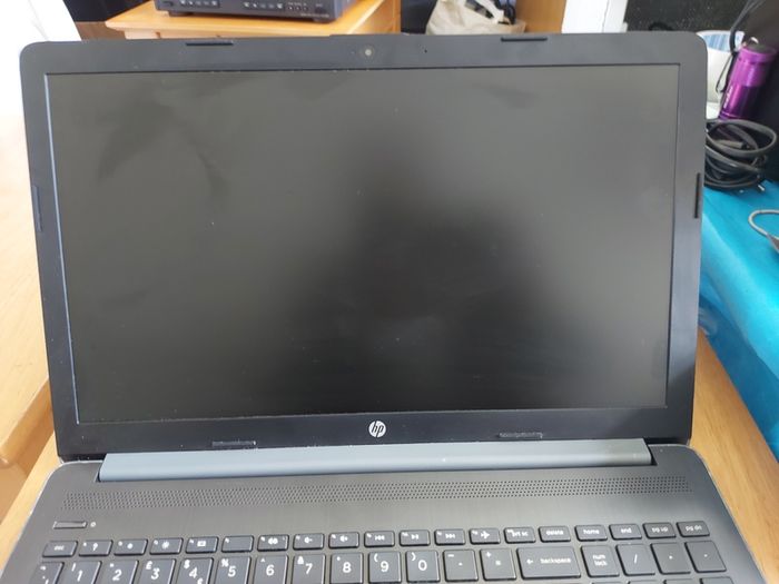 HP 15.6 inch Laptop, Model 15-db0521sa, AMD A6-9225 Radeon R4, 5 Compute Cores 2C + 3G, 2.6GHz, 4GB Ram, windows 10, Microsoft Edge, Chrome and VLC
