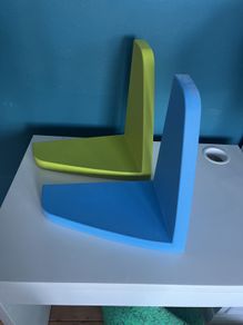 childrens storage: shelves and coat hanger