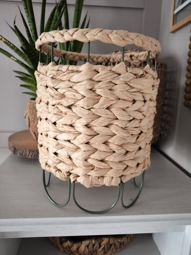 plant pot