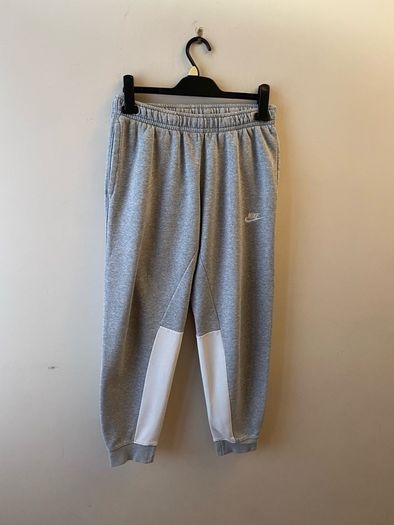 Nike tracksuit (medium)