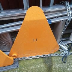 Wheel clamp